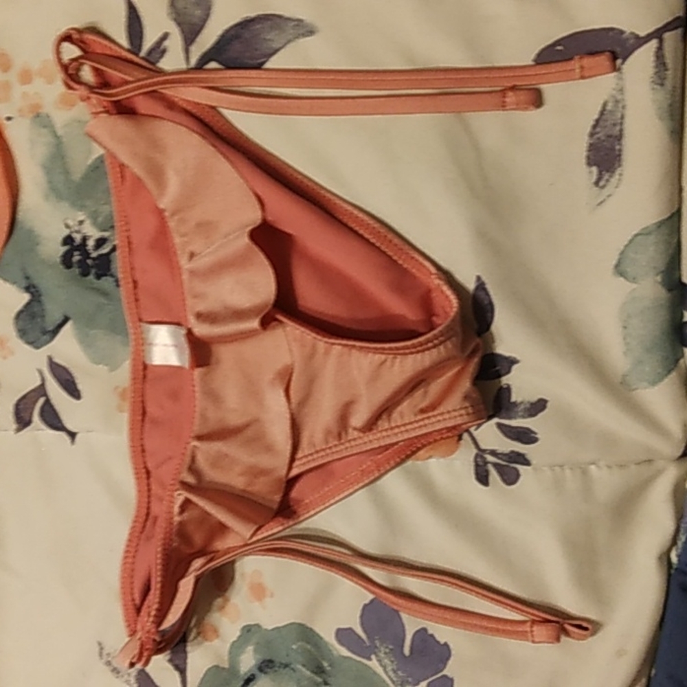 Swim suit